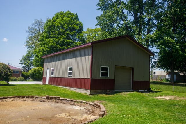 4008 Bosart Road, Springfield, OH 45503