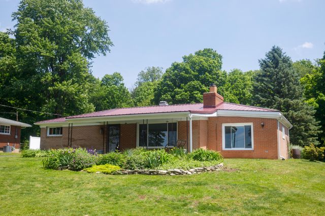 4008 Bosart Road, Springfield, OH 45503