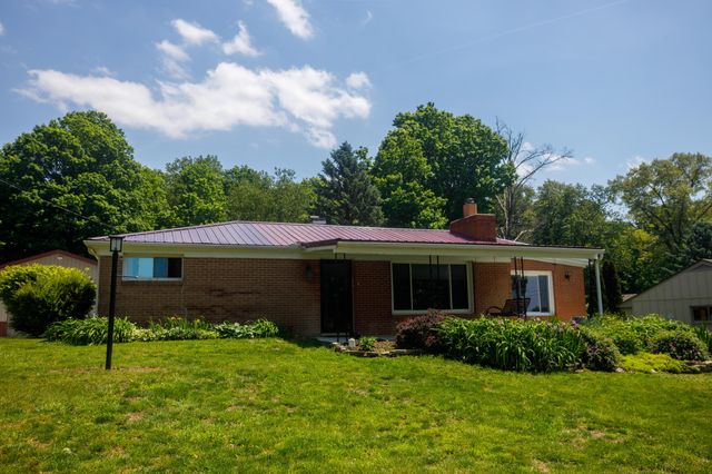 4008 Bosart Road, Springfield, OH 45503