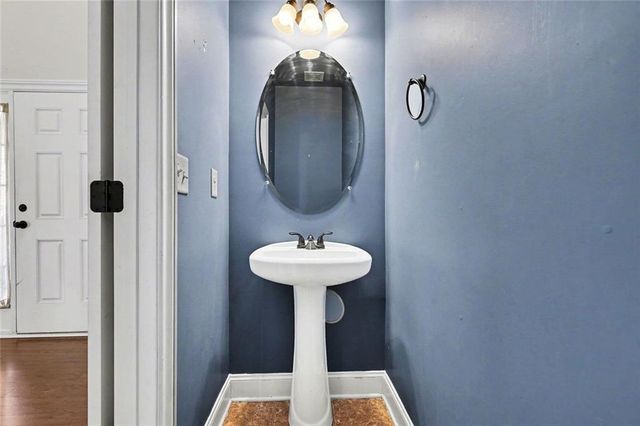 4845 Locherby Drive, Fairburn, GA 30213