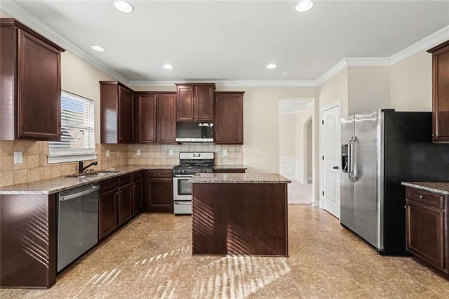 4845 Locherby Drive, Fairburn, GA 30213