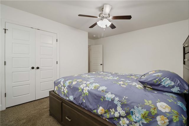 1040 Sundance Lane, Bentonville, AR 72712