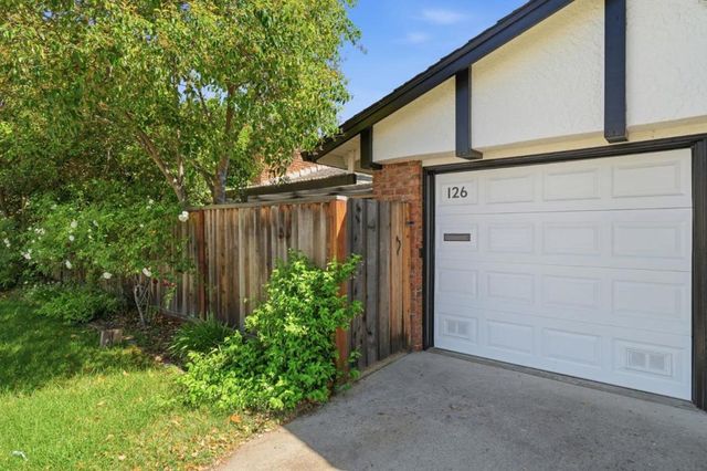 Camellia Terrace, Los Gatos, CA 95032