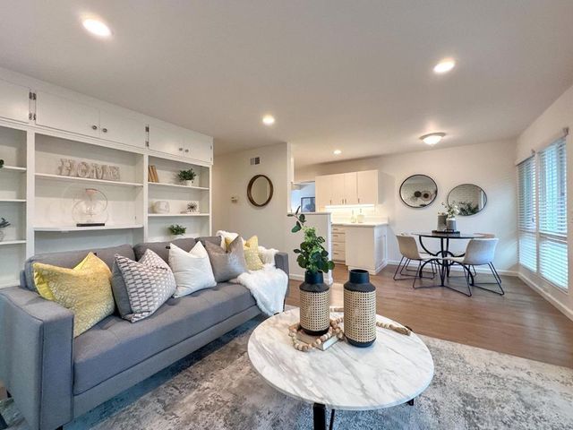 Camellia Terrace, Los Gatos, CA 95032