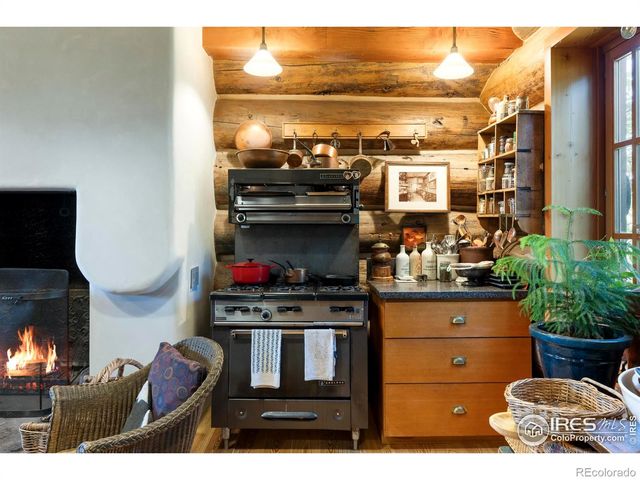 1050 Pine Street, Boulder, CO 80302