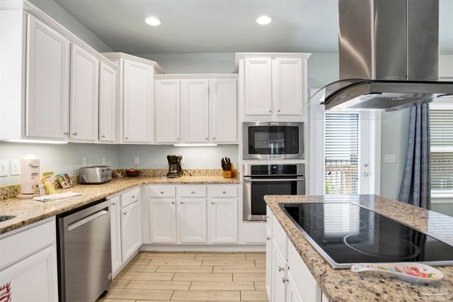 14387 Arborgate Dr, Pensacola, FL 32507