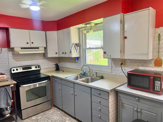 1507 Greenbrier Drive, Huntinton, WV 25704