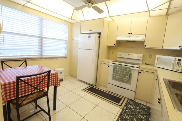 3201 Portofino Pt E3, Coconut Creek, FL 33066