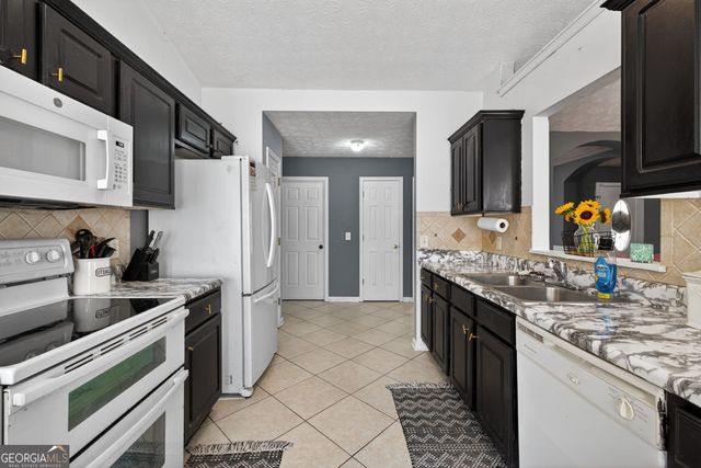 405 Bradford Way, Auburn, GA 30011