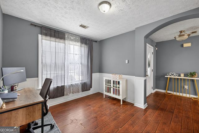 405 Bradford Way, Auburn, GA 30011