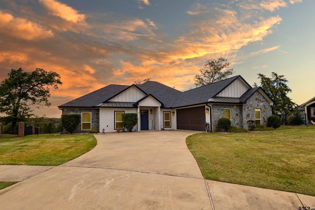 1502 Sugar Hill, Lindale, TX 75771
