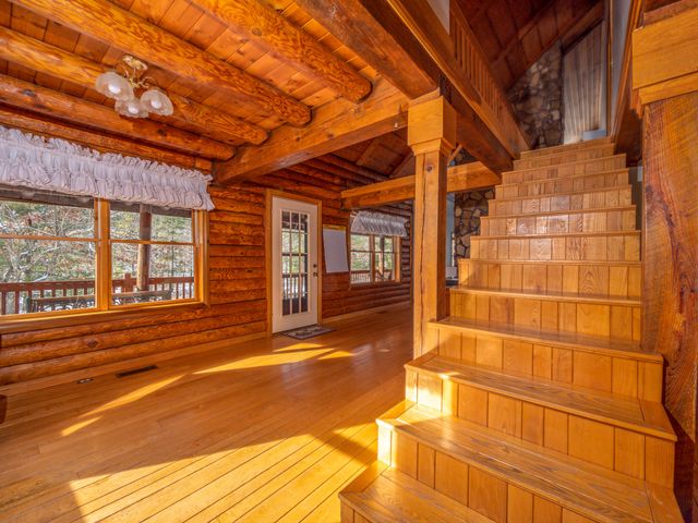 435 Hunters Lane, Morehead, KY 40351