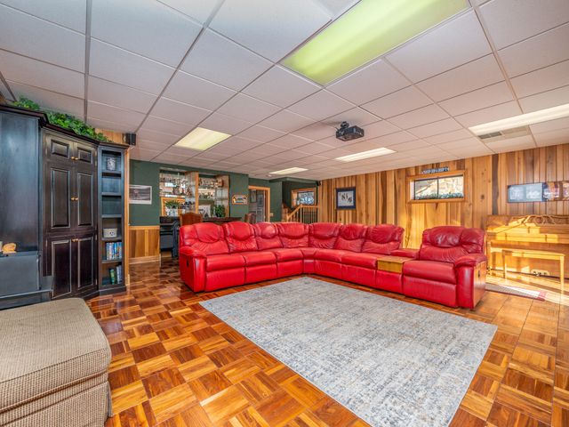 435 Hunters Lane, Morehead, KY 40351