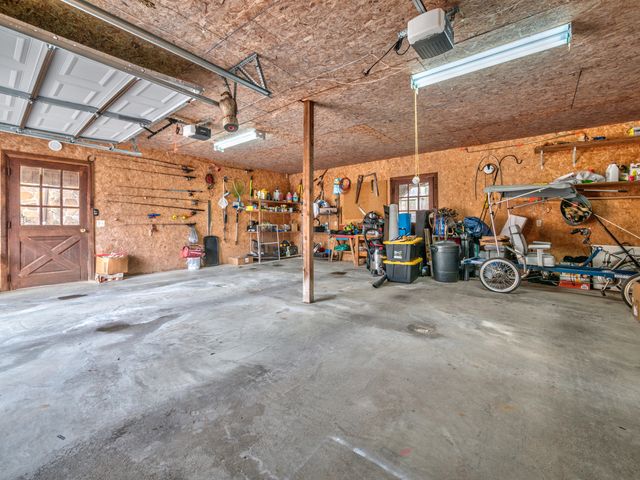 435 Hunters Lane, Morehead, KY 40351