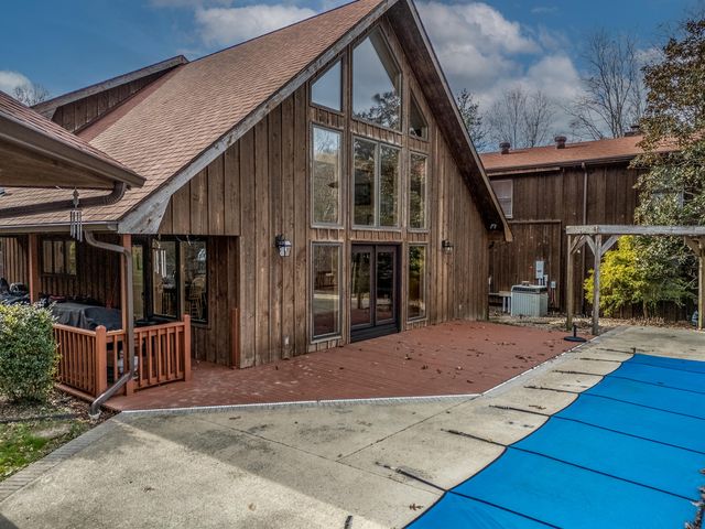 435 Hunters Lane, Morehead, KY 40351