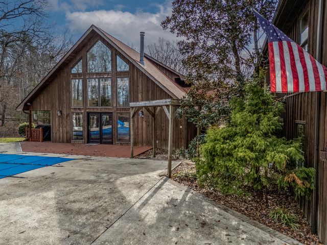 435 Hunters Lane, Morehead, KY 40351