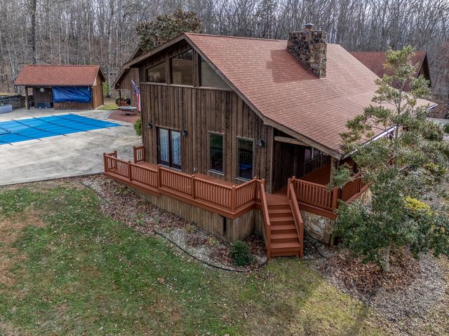 435 Hunters Lane, Morehead, KY 40351
