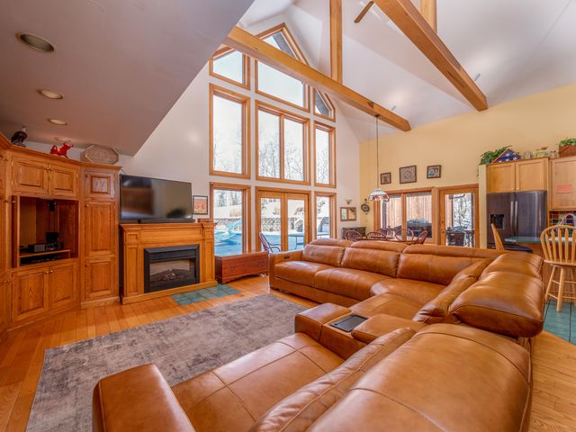 435 Hunters Lane, Morehead, KY 40351