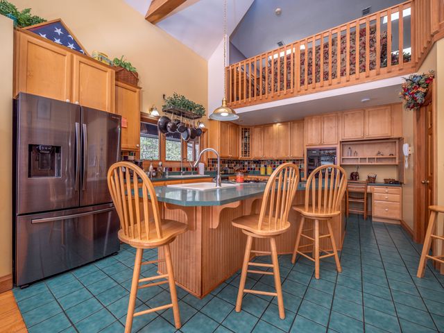 435 Hunters Lane, Morehead, KY 40351