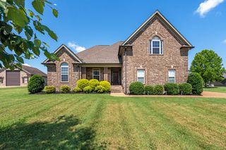 816 Burford Rd, Lebanon, TN 37087