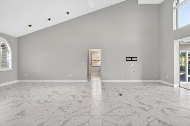 562 RANGER LANE, Longboat Key, FL 34228