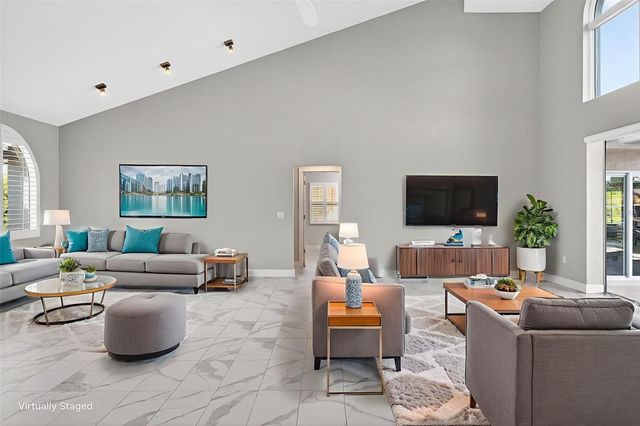 562 RANGER LANE, Longboat Key, FL 34228