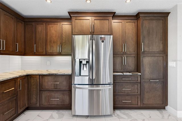 562 RANGER LANE, Longboat Key, FL 34228