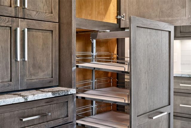 562 RANGER LANE, Longboat Key, FL 34228