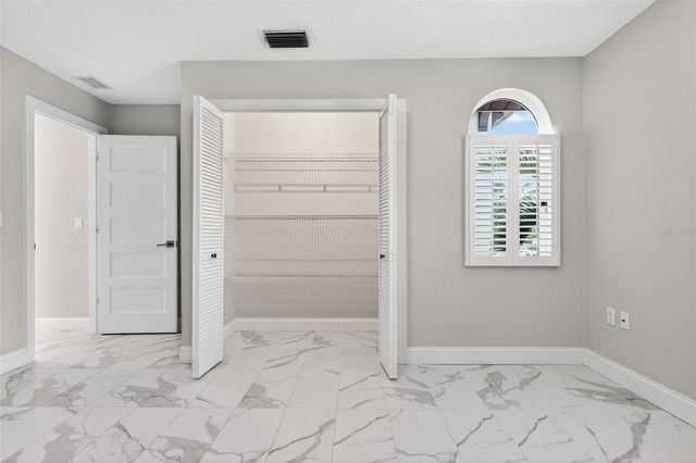 562 RANGER LANE, Longboat Key, FL 34228