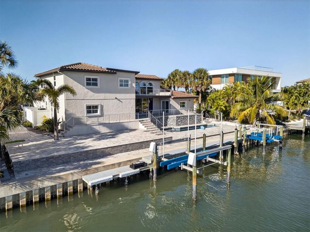 562 RANGER LANE, Longboat Key, FL 34228