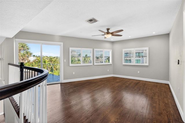 562 RANGER LANE, Longboat Key, FL 34228