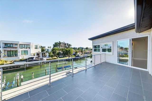 562 RANGER LANE, Longboat Key, FL 34228