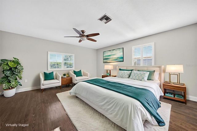 562 RANGER LANE, Longboat Key, FL 34228