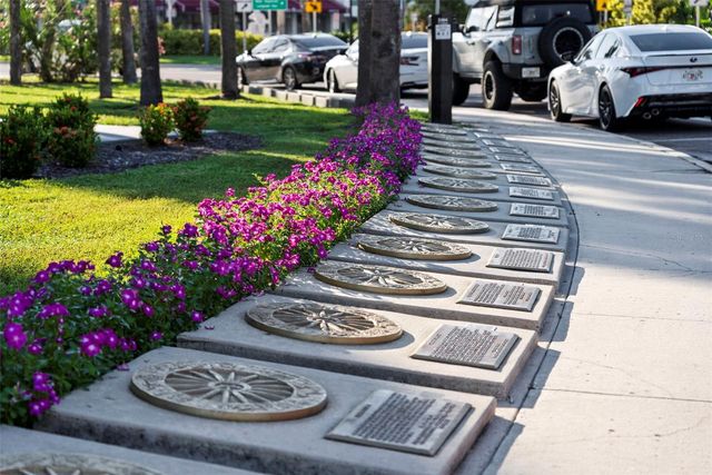 562 RANGER LANE, Longboat Key, FL 34228