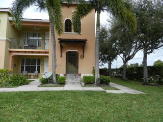 3569 Forest Hill Boulevard 108, Palm Springs, FL 33406