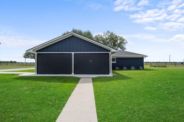 15308 Hubenak, Needville, TX 77461