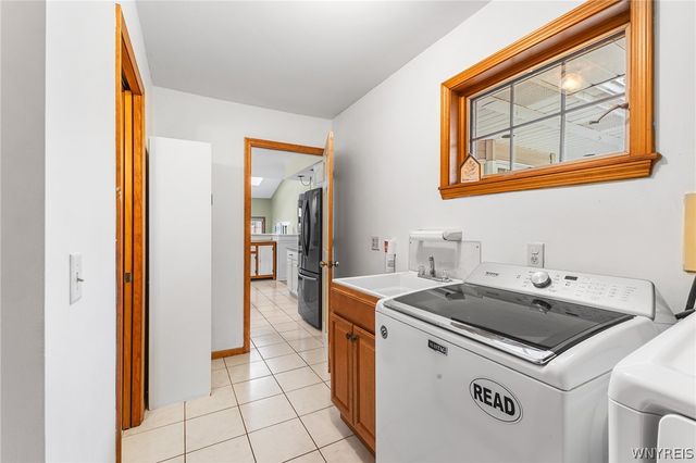 8367 Cherry Lane, Eden, NY 14057