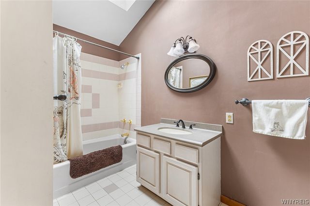 8367 Cherry Lane, Eden, NY 14057