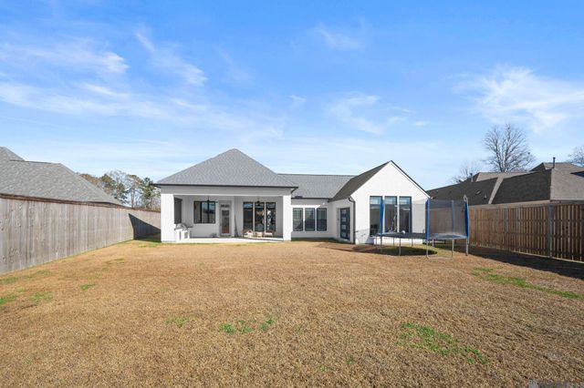 18925 Sanctuary Ave, Baton Rouge, LA 70817