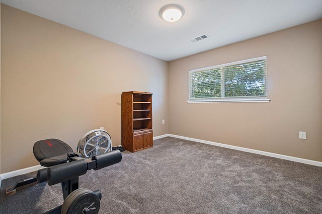 1255 Root Rd, Modesto, CA 95357