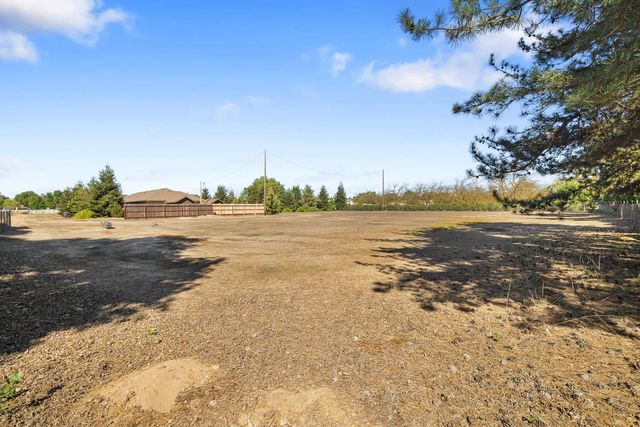 1255 Root Rd, Modesto, CA 95357