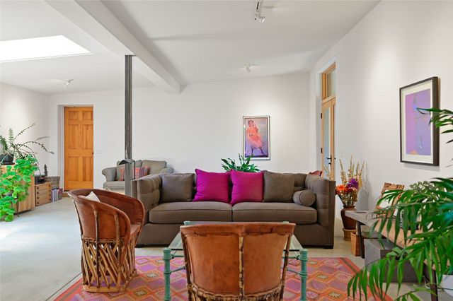 440 Los Pinos Road, Santa Fe, NM 87507