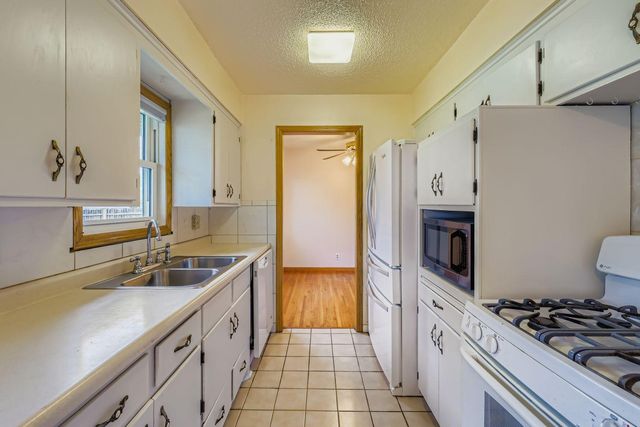 341 109th Avenue NW, Coon Rapids, MN 55448