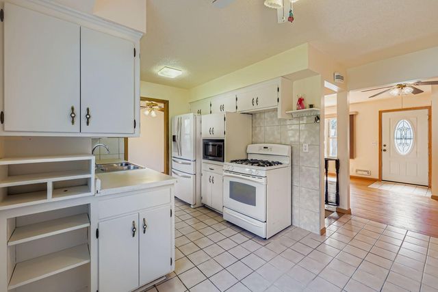 341 109th Avenue NW, Coon Rapids, MN 55448