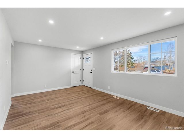 7946 Joan Dr, Denver, CO 80221