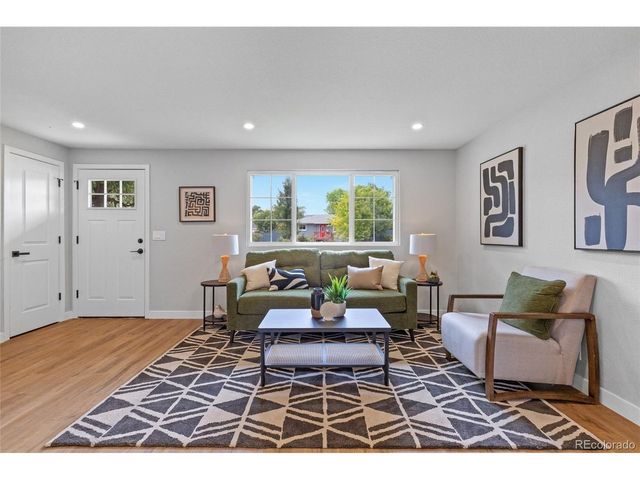 7946 Joan Dr, Denver, CO 80221