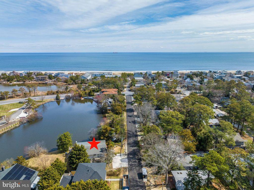 121 CHESAPEAKE ST, Dewey Beach, DE 19971