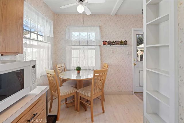 7542 Gaviota, Van Nuys, CA 91406