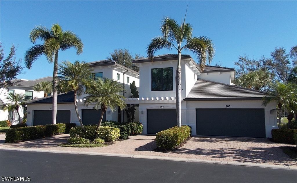2444 Ravenna BLVD 202, Naples, FL 34109