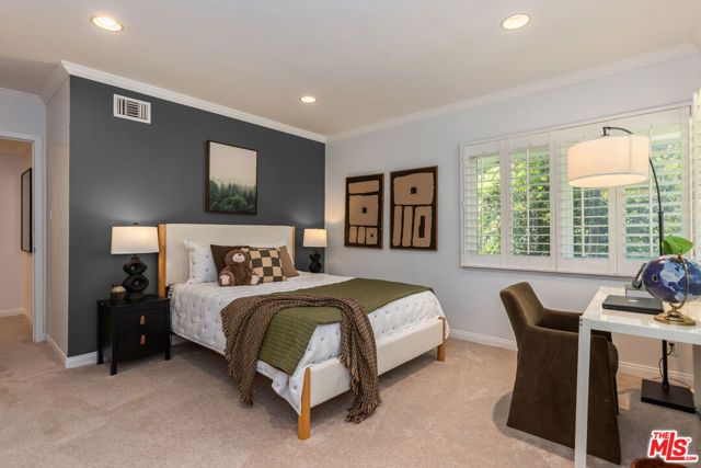 5071 Shirley Avenue, Tarzana (los Angeles), CA 91356